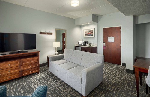 Buechel Hotel | Hampton Inn Louisville - Northeast