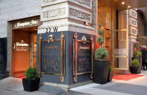 The Loop Hotel | Hampton Inn Majestic Chicago Theatre District