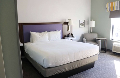 McMinnville Hotel | Hampton Inn McMinnville