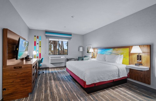 Morro Bay Hotel | Hampton Inn Morro Bay