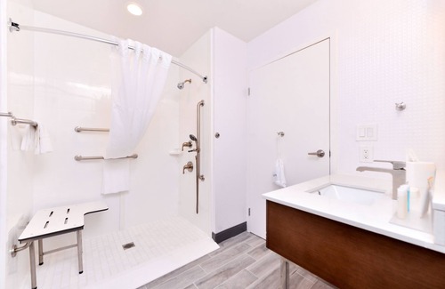 Norfolk - Virginia Beach Hotel | Hampton Inn Norfolk/Virginia Beach