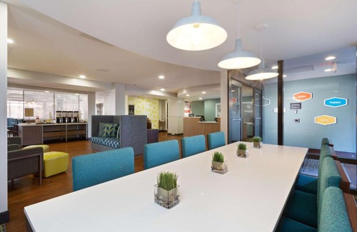 Florida Center Hotel | Hampton Inn Orlando Near Universal Blv/International Dr