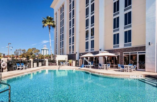 Florida Center Hotel | Hampton Inn Orlando Near Universal Blv/International Dr