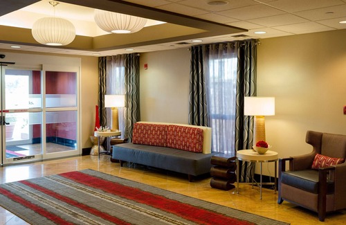 Oxford Hotel | Hampton Inn Oxford-West