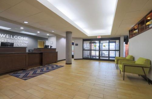 Southwest Raleigh Hotel | Hampton Inn Raleigh/Garner