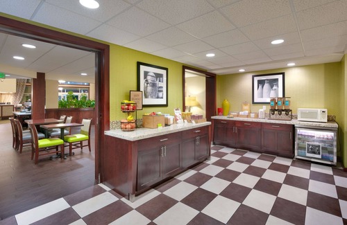 Glendale Hotel | Hampton Inn Salt Lake City Central