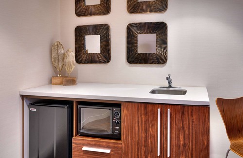 Glendale Hotel | Hampton Inn Salt Lake City Central