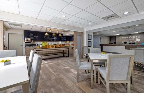 Downtown San Antonio Hotel | Hampton Inn San Antonio Downtown