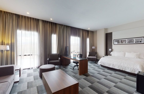 Colinas del Parque Hotel | Hampton Inn San Luis Potosi