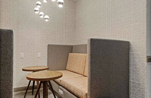 Seguin Hotel | Hampton Inn Seguin