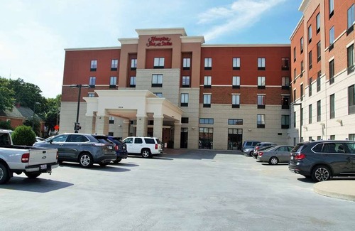 Corryville Hotel | Hampton Inn & Suites Cincinnati / Uptown - University Area