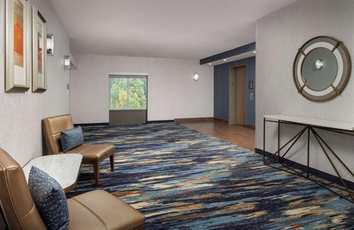 Alpharetta Hotel | Hampton Inn & Suites Alpharetta-Windward
