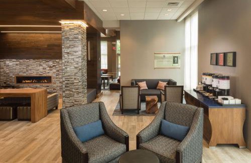 Asheville Hotel | Hampton Inn & Suites-Asheville Biltmore Village, NC