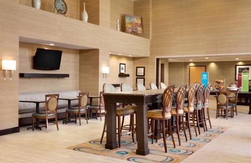 Irondale Hotel | Hampton Inn & Suites Birmingham Airport Area