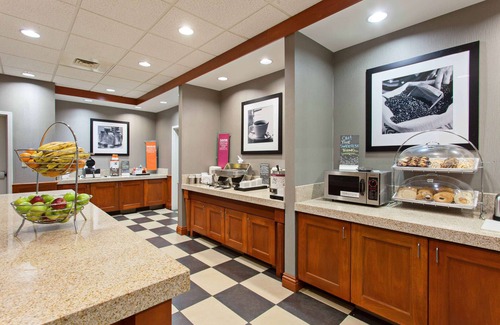Clovis Hotel | Hampton Inn & Suites Clovis-Airport North
