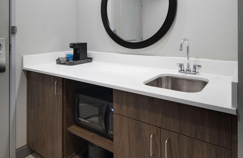 D'Iberville Hotel | Hampton Inn & Suites D'Iberville Biloxi