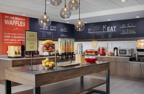 D'Iberville Hotel | Hampton Inn & Suites D'Iberville Biloxi