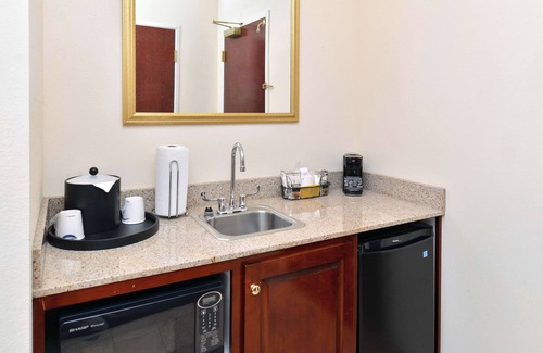 Dayton Hotel | Hampton Inn & Suites Dayton - Vandalia