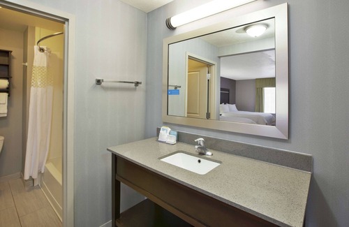 Elyria Hotel | Hampton Inn & Suites Elyria