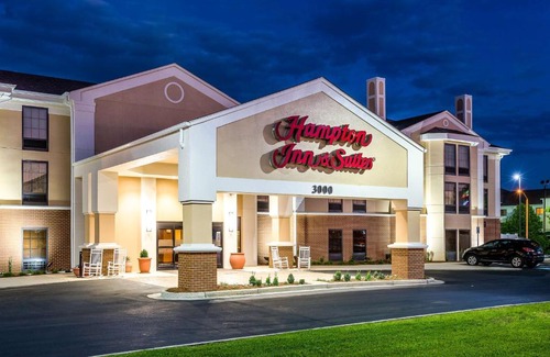 Florence Hotel | Hampton Inn & Suites Florence Center
