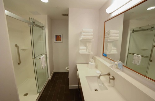 Forest City Hotel | Hampton Inn & Suites Forest City