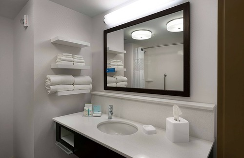Fort Mill Hotel | Hampton Inn & Suites Fort Mill
