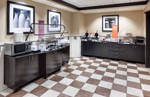 Gainesville Hotel | Hampton Inn & Suites Gainesville-Downtown