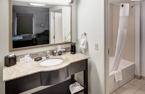 Gainesville Hotel | Hampton Inn & Suites Gainesville-Downtown