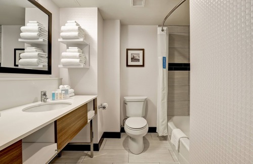 Huntsville Hotel | Hampton Inn & Suites Huntsville