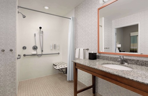 Huntsville Hotel | Hampton Inn & Suites Huntsville/Research Park Area