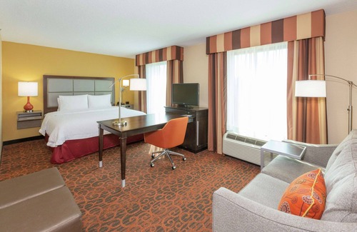 Northside Hotel | Hampton Inn Suites Jacksonville Airport