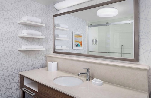 Lake Mary Hotel | Hampton Inn & Suites Lake Mary At Colonial Townpark