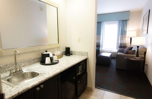 Middlebury Hotel | Hampton Inn & Suites Middlebury