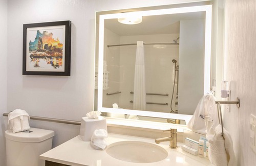 Green Hills Hotel | Hampton Inn & Suites Nashville-Green Hills