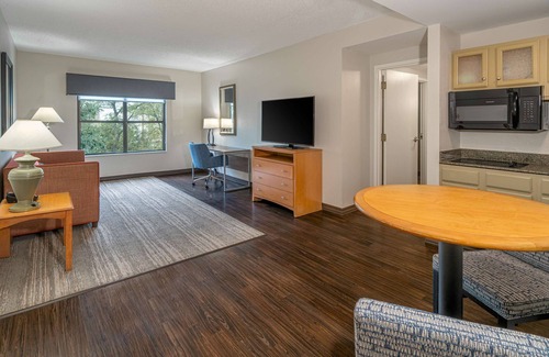 West End Hotel | Hampton Inn & Suites Nashville-Vanderbilt-Elliston Place