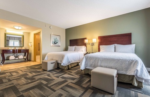 Kissimmee Hotel | Hampton Inn & Suites Orlando-South Lake Buena Vista
