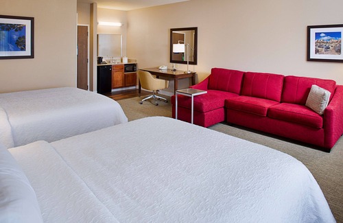 Palmdale Hotel | Hampton Inn & Suites Palmdale