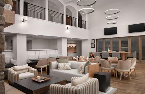 Paso Robles Hotel | Hampton Inn & Suites Paso Robles