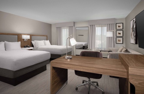Paso Robles Hotel | Hampton Inn & Suites Paso Robles