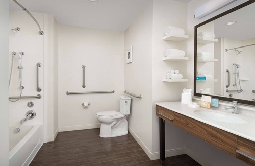 Tempe Hotel | Hampton Inn & Suites Phoenix Tempe
