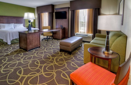 Rochester Hotel | Hampton Inn & Suites Rochester/Henrietta