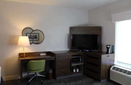 Sarasota Hotel | Hampton Inn & Suites Sarasota/Bradenton-Airport, FL