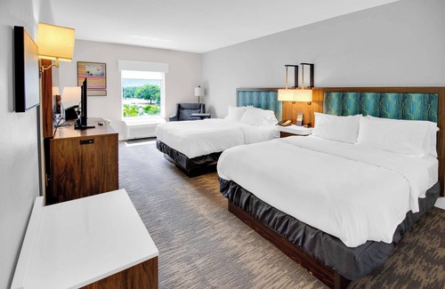 Sarasota Hotel | Hampton Inn & Suites Sarasota/Bradenton-Airport, FL
