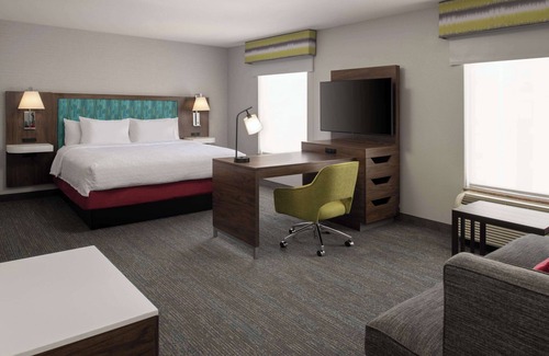 SeaTac Hotel | Hampton Inn & Suites Seattle-Airport/28th Ave