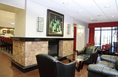 Temecula Hotel | Hampton Inn & Suites Temecula