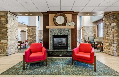 Colorado Springs Hotel | Hampton Inn & Suites Colorado Springs-Air Force Academy/I-25 North