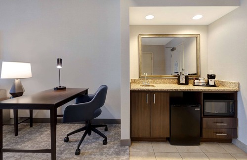 San Luis Obispo Hotel | Hampton Inn & Suites San Luis Obispo