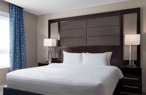 Worcester Hotel | Hampton Inn & Suites Worcester