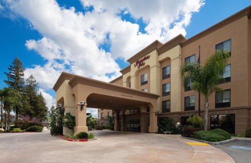 Visalia Hotel | Hampton Inn Visalia