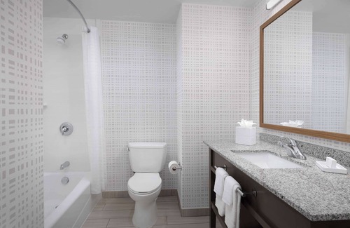 Brentwood Hotel | Hampton Inn Washington DC NoMa Union Station